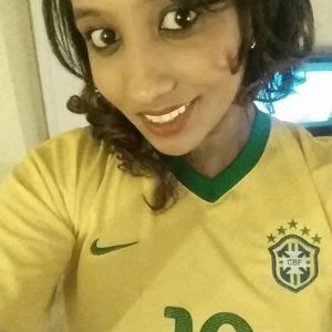 Meet your Posher, Mayaye